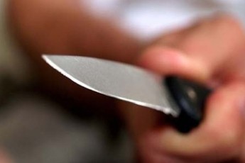 Волинянина, який ледь не зарізав свого товариша, 