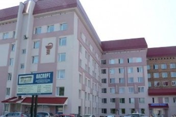 «Волиньфарм» продовжує атакувати облраду питанням про будівництво аптеки в онкодиспансері