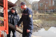 Волинські рятувальники продовжують боротися з підтопленнями