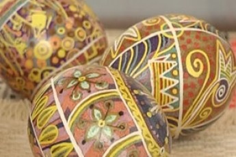 У Луцьку визначили кращих писанкарів області