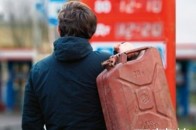 На Волині працівник залізничного підрозділу намагався «накачати» дизпалива, однак міліція йому завадила