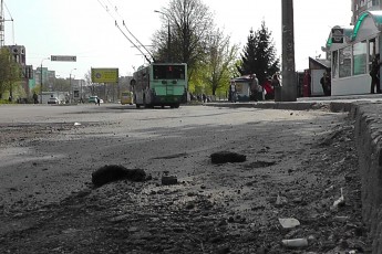 Романюк роз'яснив як проводять аварійний ремонт доріг та яким асфальтом засипають ями