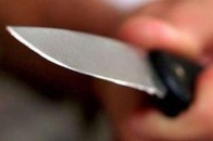 Волинянин накинувся з ножем на свого товариша через образу