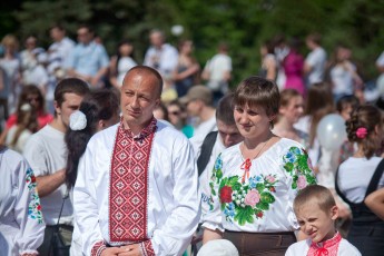 У Луцьку на фестивалі сім'ї запрацювала любовна пошта