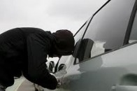 У Луцьку правоохоронці затримали неповнолітнього, який причетний до угону авто