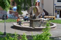 У Луцьку демонтують фонтан
