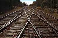 Жителі одного з волинських сіл щодня ризикують життям, переходячи через небезпечний залізничний переїзд