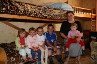 Розповідь про «рукавичку» або як луцька влада «піклується» про багатодітні сім'ї та неповносправних дітей