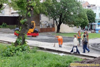 У Луцьку на П'ятницькій гірці відкопали труну з дитиною