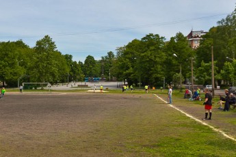 У Луцьку гаражний кооператив незаконно відхопив ділянку дитячої спортшколи