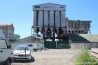 У Луцьку почали зносити колишній хлібокомбінат для будівництва нового кварталу