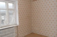 На Волині пенсіонер скаржиться, що колишня квартирантка - слідча міліції, обчистила його житло