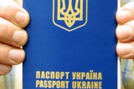 На Волині «термінові» закордонні паспорти видають з затримкою