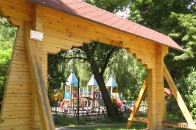 Парк культури і відпочинку в місті Луцьку: чому чиновники не хочуть говорити про прозорість бізнесу на міні-атракціонах або хто заробляє у парку