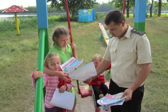 Волинські рятувальники нагадали відпочиваючим про правила поведінки на водоймах