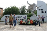 Жителі одного з міст Волині обурюються наміром мерії вкласти в сквер майже 600 тисяч гривень