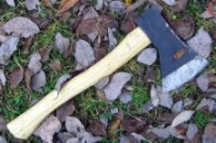 На Луганщині чоловік хотів зарубати контролерів водопостачальної компанії