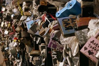 У Луцьку «Міст закоханих» добудують до Дня Незалежності України