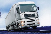 На Волині голову сільської ради, який перевіз в Україну 12 вантажних автомобілів з-закордону, суд вирішив не карати