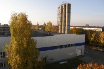 Луцька мерія хоче повернути незаконно продану «Луцькпластмасу» землю, яку вже перепродали