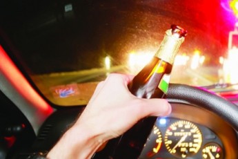 Волинський посадовець роз'їжджав на іномарці у стані алкогольного сп'яніння