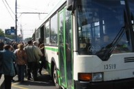 Лучани стали менше скаржитися на роботу громадського транспорту
