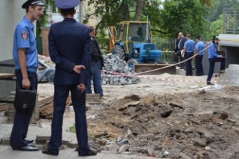 Предмет, що знайшли сьогодні у центрі Луцька, - 50-кілограмова німецька бомба