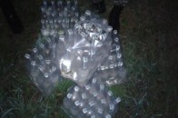 Волинянин хотів перевезти у Білорусь 100 пляшок горілки за 300 гривень