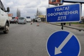 На Волині жінка за кермом «Тойоти» протаранила «Фіат» і втекла з місця події