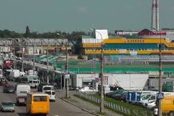 У Луцьку підприємці ринку не змогли потрапити на роботу