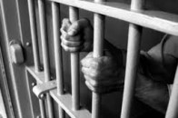 Заробітчанин у Севастополі розгромив кіоск, бо у нього скінчилися цигарки