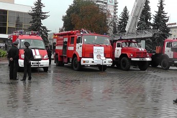 У центрі Луцька діти вчаться рятувати життя