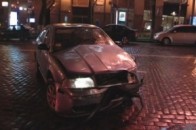 У Києві молоді жінки на іномарках влаштували ДТП