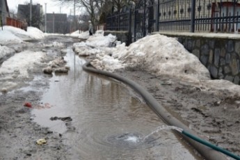 У Волинській СЕС кажуть, що через відсутність каналізації жителі Малоомелянівського масиву можуть більше хворіти