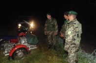 На Волині затримали чоловіка, який незаконно віз через кордон понад 100 пляшок горілки
