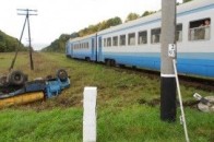На Одещині чоловік так поспішав відвезти молоко, що потрапив під потяг