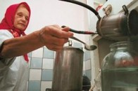 У Луцьку бабусю за продаж самогону засудили на 5 років