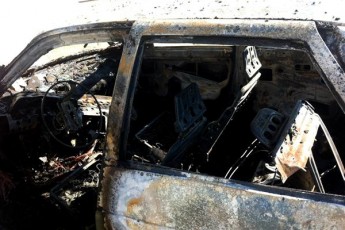 На Миколаївщині сім'я з 6-тирічним дитям на ходу вискакували з палаючого авто