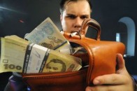 Волинські правоохоронці підозрюють дві фірми у митних махінаціях