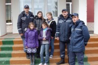 На Волині врятували 4 дітей, які до ночі блукали у лісі