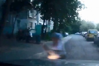 П'яний лучанин вискочив на дорогу і потрапив під колеса вантажівки