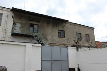Як 18-річному волинянину живеться за гратами