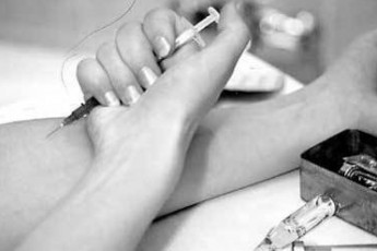 В Україні стрімко збільшується кількість наркоманів