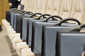 У Луцькій мерії представили нових чиновників