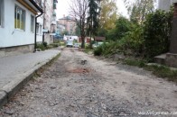 Лучани травмуються у власному дворі