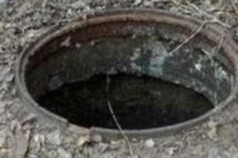 У Львові шукають дитину,  яка впала в каналізацію та зникла