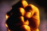 П'ятеро неповнолітніх на чолі з 19-річним хлопцем нападали на лучан