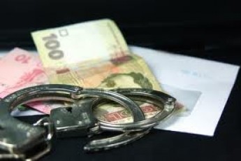 На Волині засудили чоловіка, який дав хабаря працівнику санепідемстанції