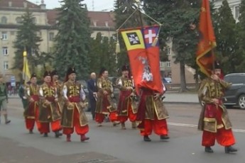 Чому волинських козаків не пустили в церкву на молебінь
