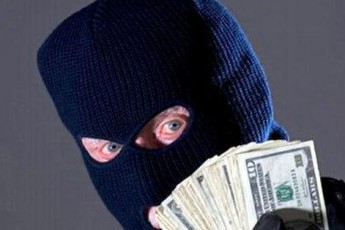 На Волині у 18-річної дівчини вкрали гроші